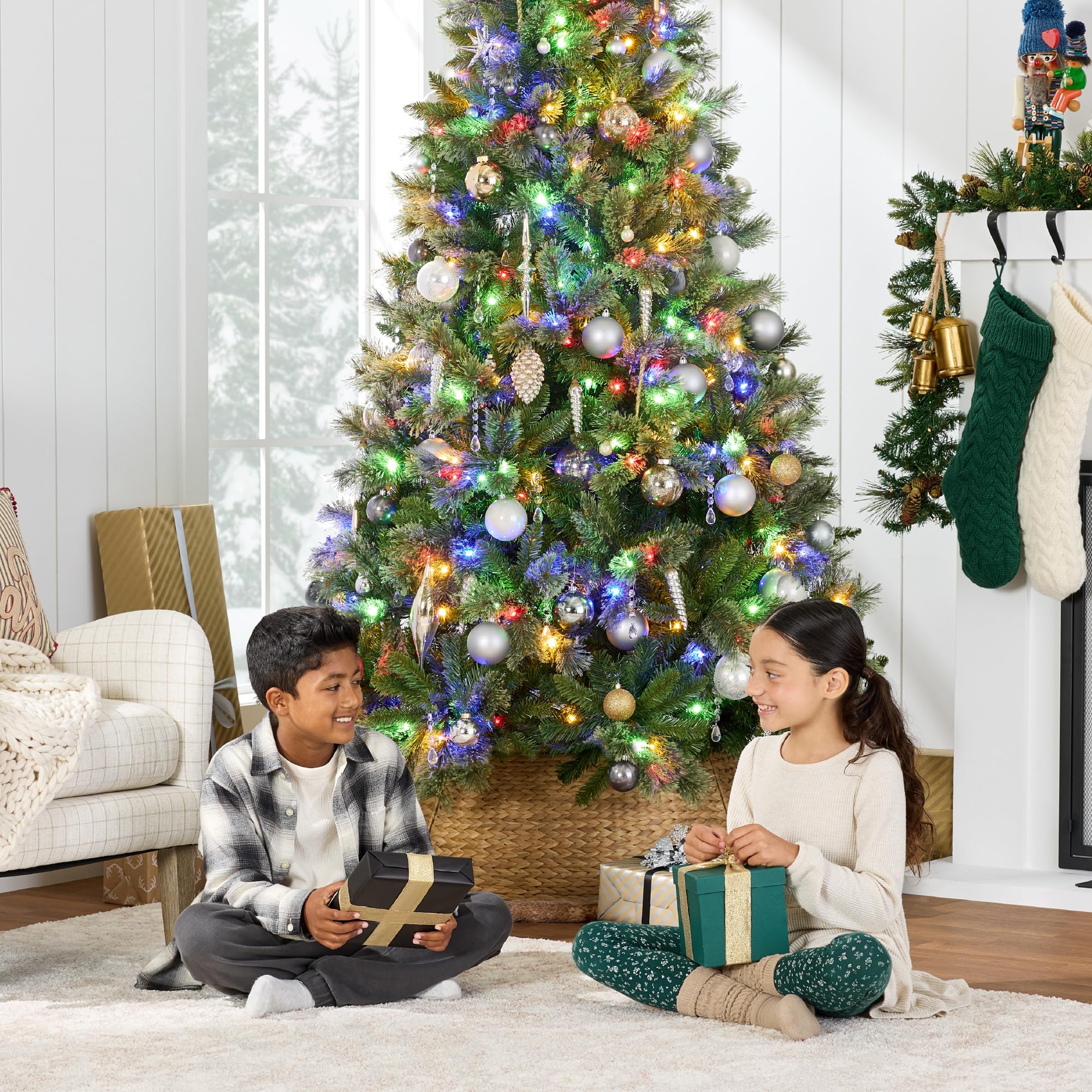 Best Choice Products 6ft Pre-Lit Cashmere Christmas Tree, Premium Artificial Holiday Decor w/Cordless Connection, 2-in-1 LED Lights, Folding Stand - Image 6