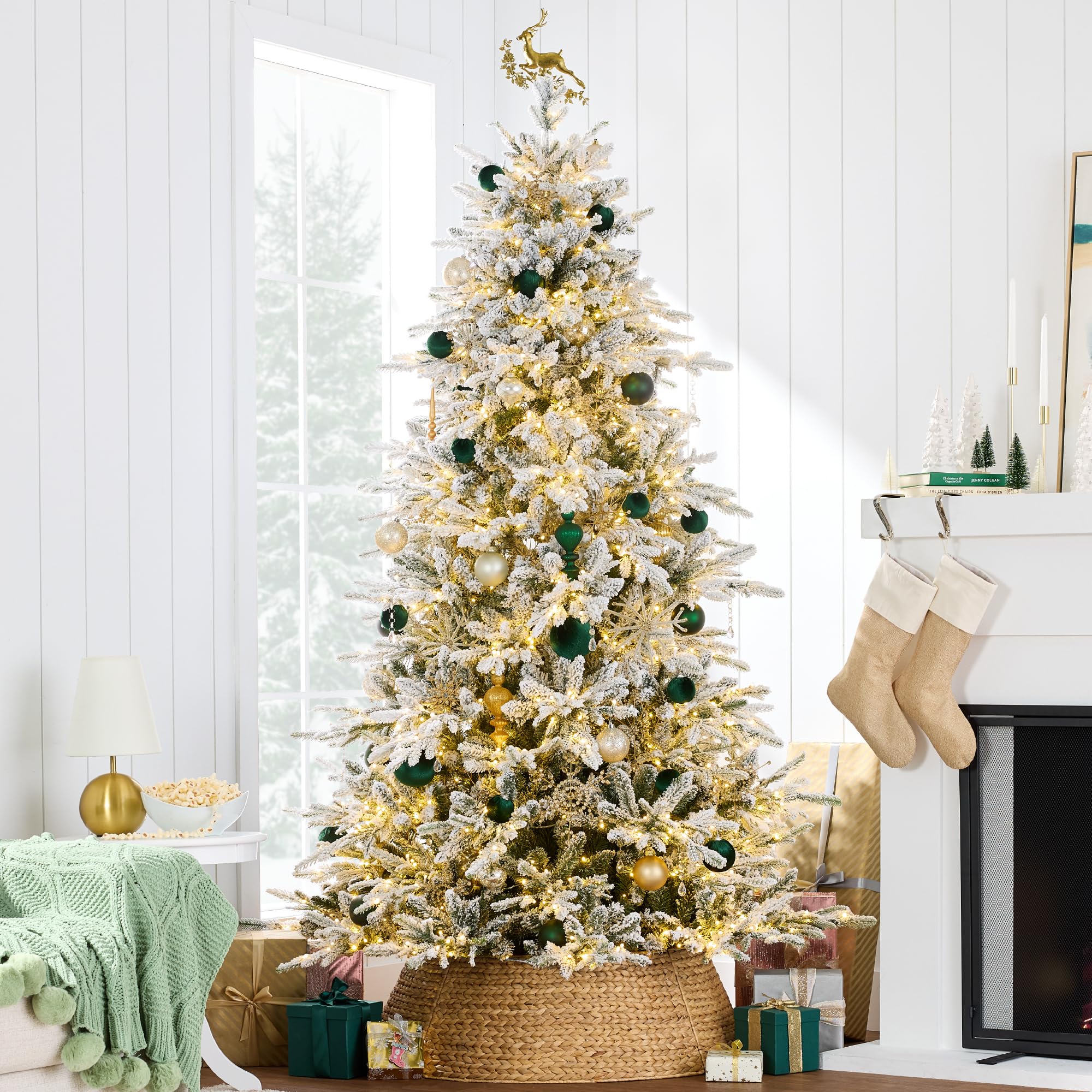 Pre-Lit Trees